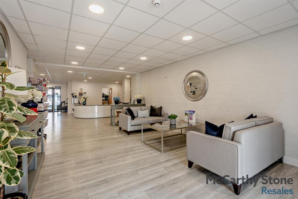 8645688-interior20-800.jpg
