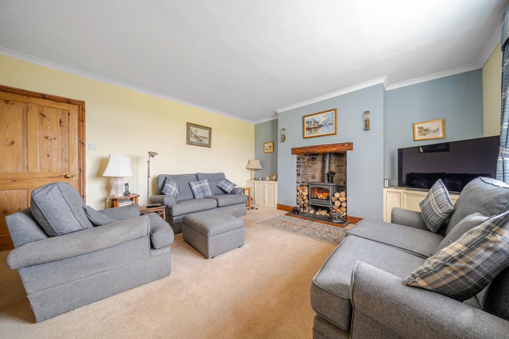 Exceptional Smallholding Property