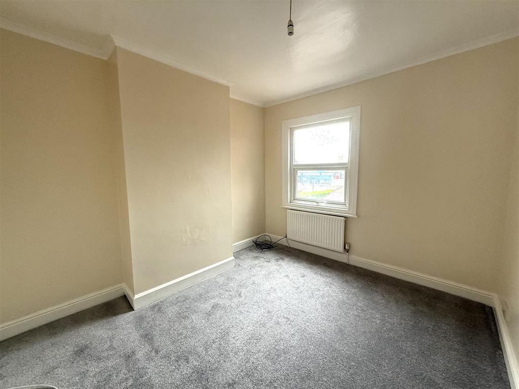4 wharf bed 4.jpeg