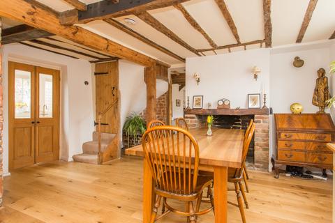 13 Mill Lane, St Radigunds, Canterbury, CT1 2AW