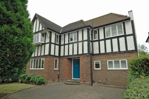 43 Corringway, London, W5 3AB