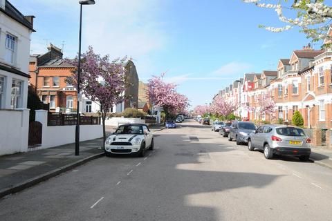 67a Cecile Park, London, N8 9AR