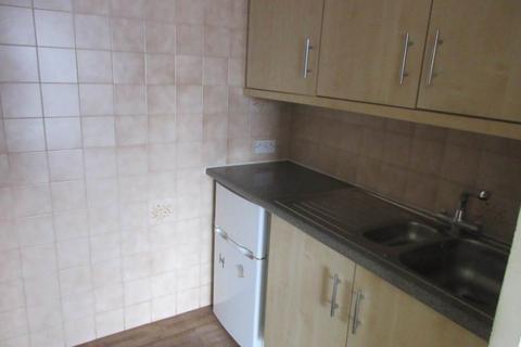 1 bedroom retirement property for sale, Homecove House, Holland Road, Westcliff On Sea