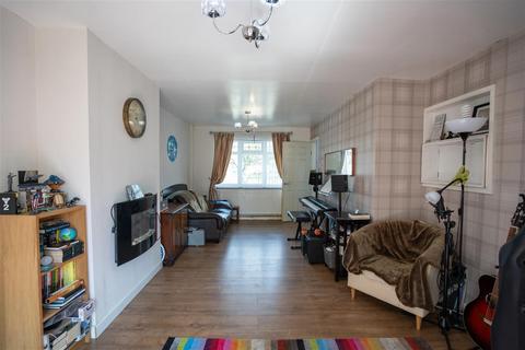 23 Chelmsley Grove, Birmingham, B33 0EU