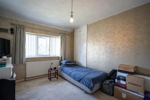 23 Chelmsley Grove, Birmingham, B33 0EU