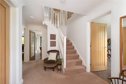 8 Ealham Close, Canterbury, CT4 7BW