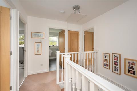 8 Ealham Close, Canterbury, CT4 7BW