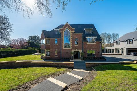 6 bedroom detached house for sale, Hartopp Road, West Midlands B74
