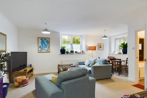 2 bedroom maisonette to rent, 12 Church Street, Old Town, Eastbourne, BN21