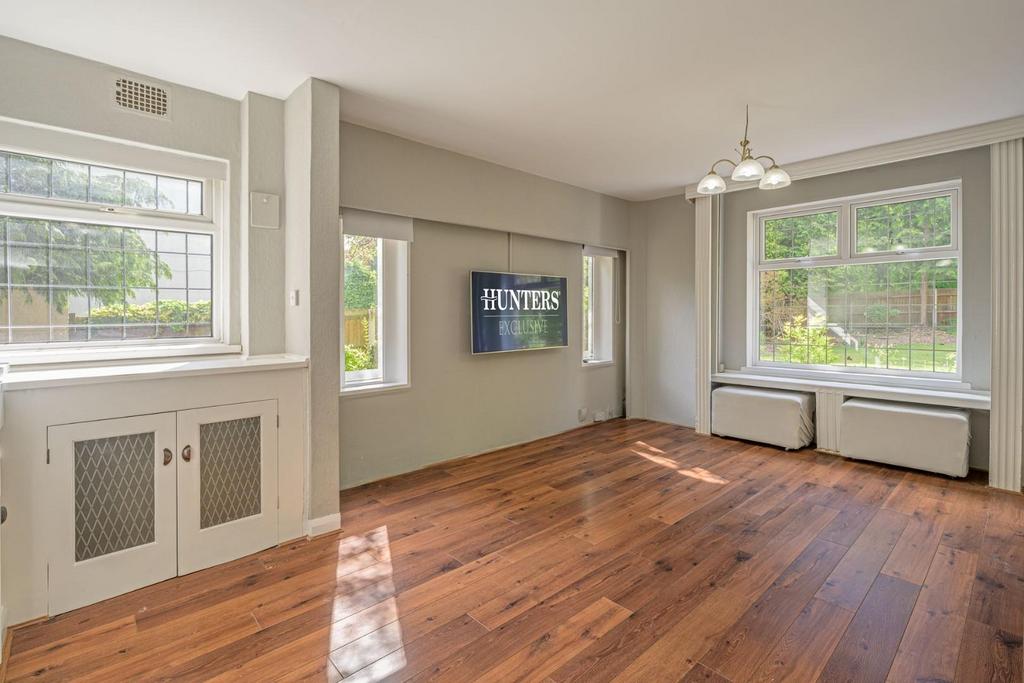 Reception Room 2 1