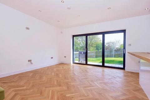 undefined, Mile Oak Road, Brighton, BN41