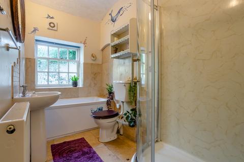 Bay Tree House High Street, Newnham, GL14 1BS