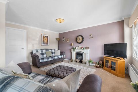 5 Bryden Place, Coylton, Ayr, KA6 6QE