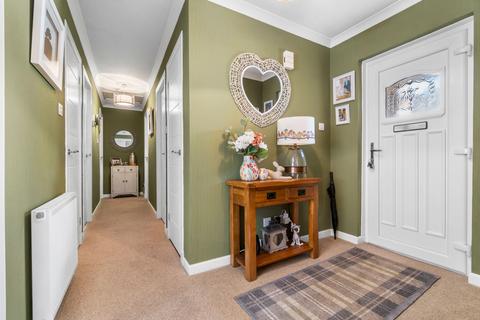 5 Bryden Place, Coylton, Ayr, KA6 6QE