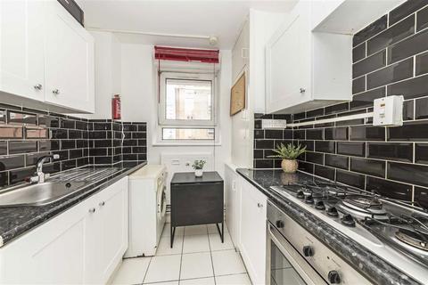1 bedroom flat for sale, Fairclough Street, London E1