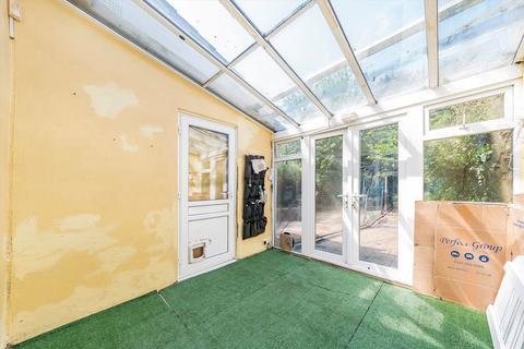 37 The Drive, Isleworth, TW7 4AB