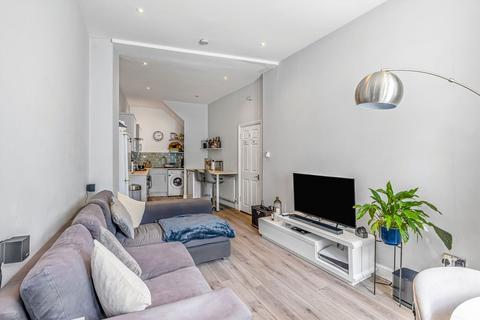 West Hill, London SW18