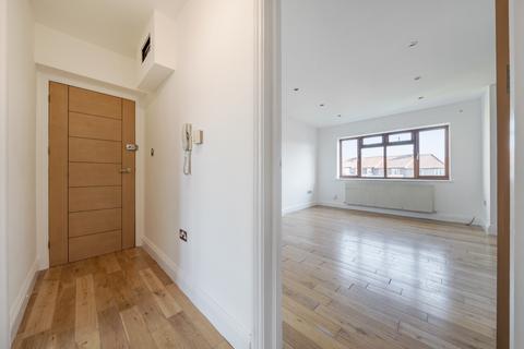 2 bedroom flat to rent, Mayplace Road East Bexleyheath DA7
