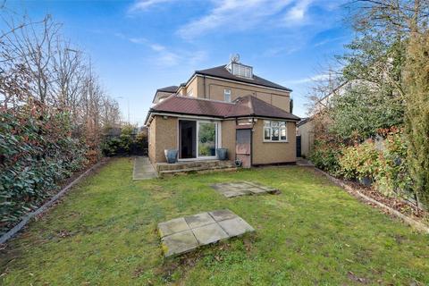 Flat 2, 2b Renters Avenue, London, NW4 3RA