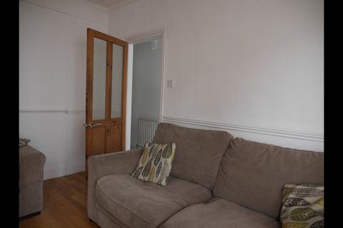 5 bedroom terraced house to rent, Stanley Road, East Sussex BN1