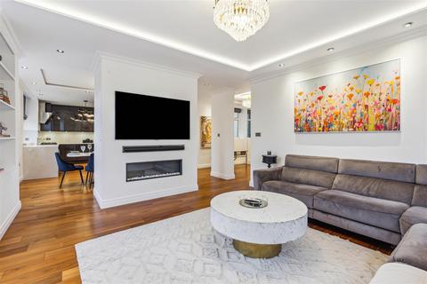 North End House, Fitzjames Avenue, London, W14