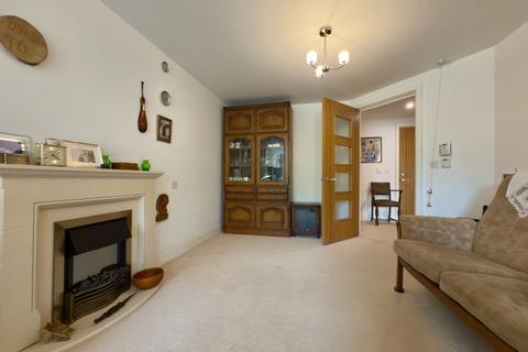 2 bedroom apartment for sale, College Way, Welwyn Garden City, Hertfordshire, AL8 6DG