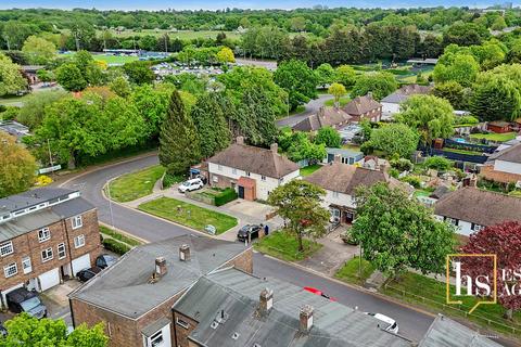 undefined, Elizabeth Road, Brentwood CM15