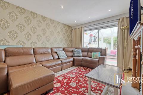 undefined, Elizabeth Road, Brentwood CM15