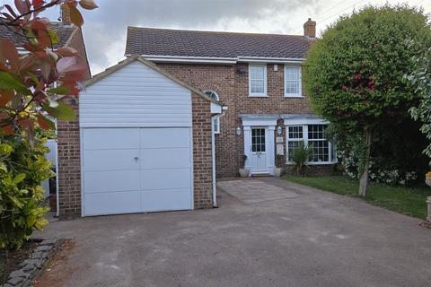 4 bedroom detached house for sale, Lismore Road, Herne Bay