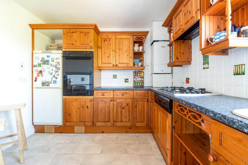 010-70d Birkhill Rd
