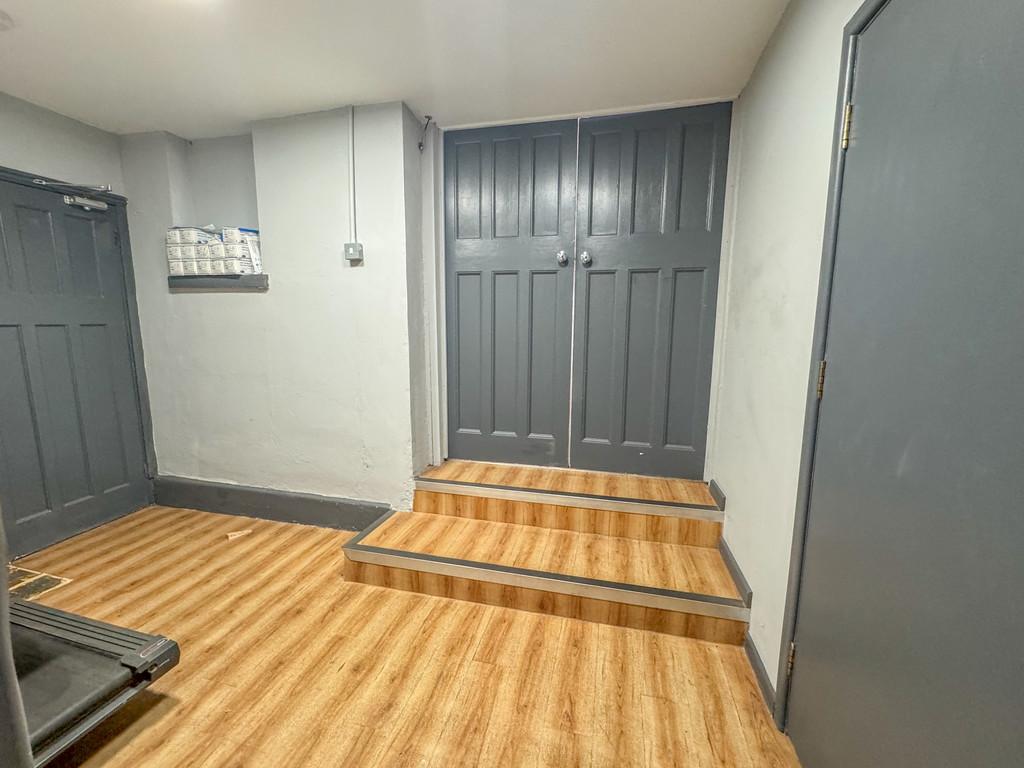 Ground floor fla