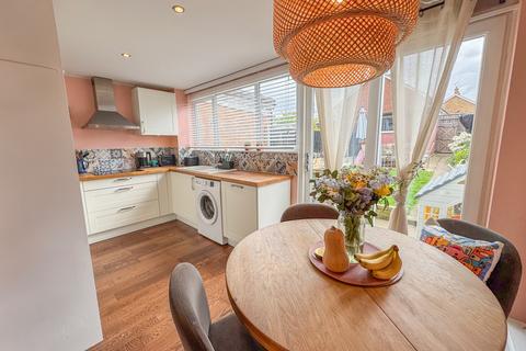 19 Banyard Way, Rochford, SS4 1UQ