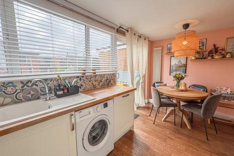 19 Banyard Way, Rochford, SS4 1UQ