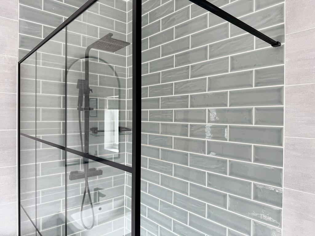 Executive Bathroom