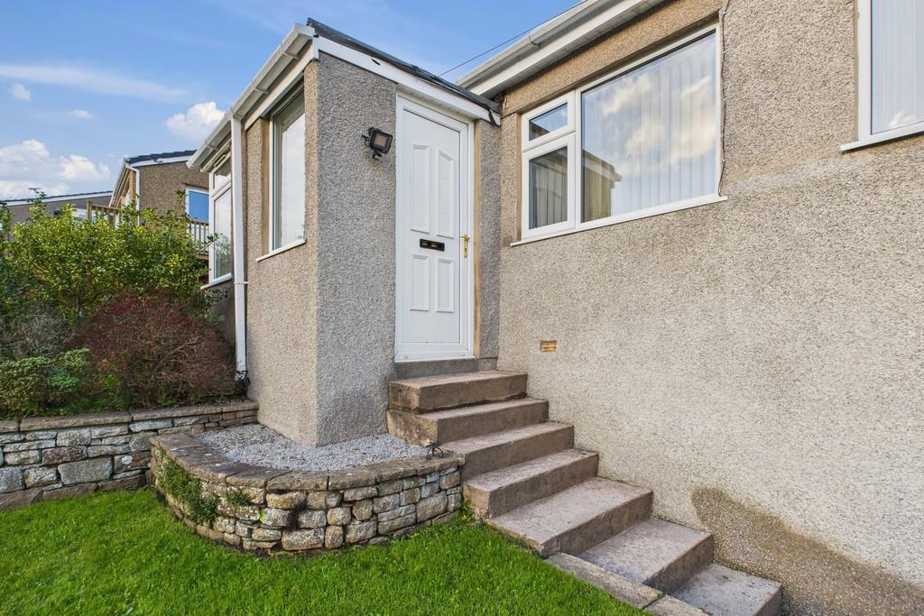 11 Burton Hill