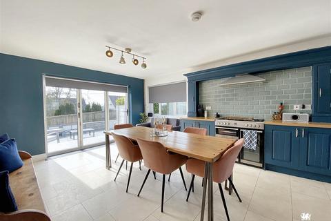 4 bedroom detached house for sale, Cross Park, Twycross, Saundersfoot
