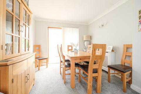 3 bedroom semi-detached house for sale, De Lapre Close, Orpington