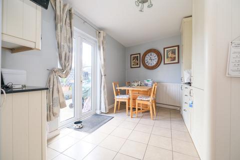 7 De Lapre Close, Orpington, BR5 4HR