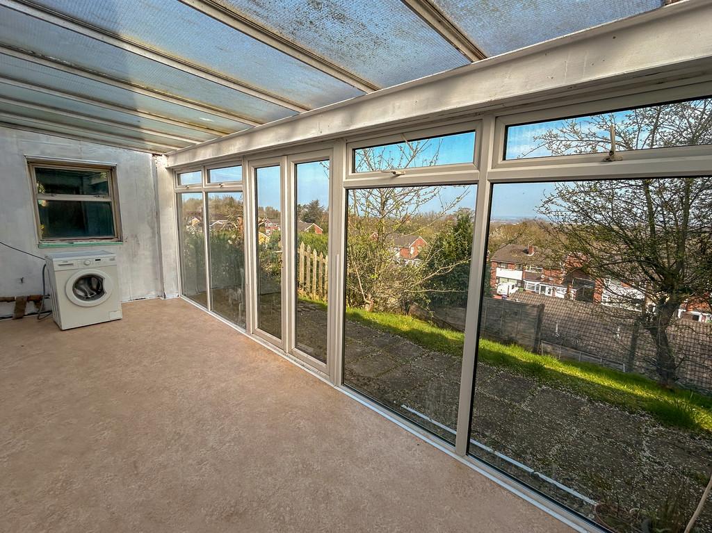 Sun room 2