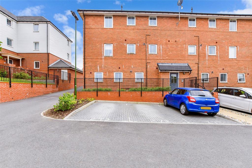 Driveway/Parking