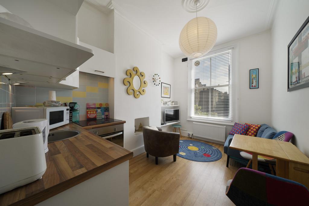 Open plan kitchen / living room