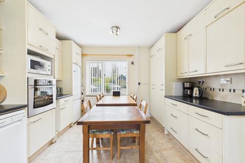 4 bedroom detached house for sale, Main Road, Naphill, Buckinghamshire