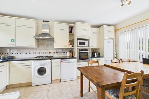 4 bedroom detached house for sale, Main Road, Naphill, Buckinghamshire