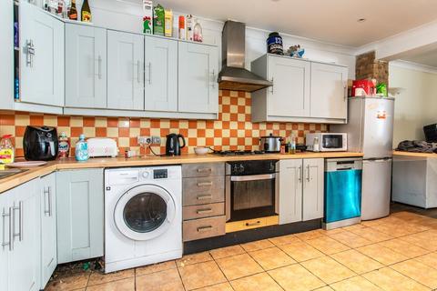 5 bedroom end of terrace house for sale, Brunswick Street East, Hove, BN3 1AU