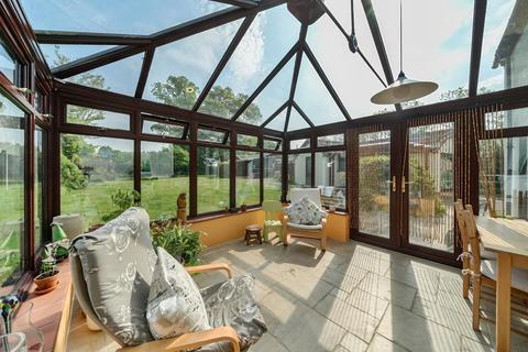 undefined, Thame,  Oxfordshire,  OX9