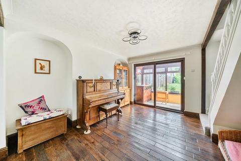 4 bedroom semi-detached house for sale, Thame,  Oxfordshire,  OX9