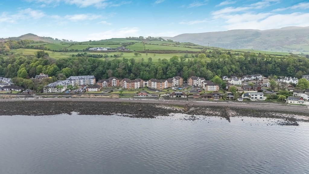 32-print-36 Holywood Largs 37