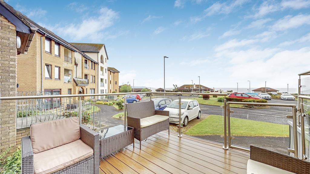 14-print-36 Holywood Largs 18