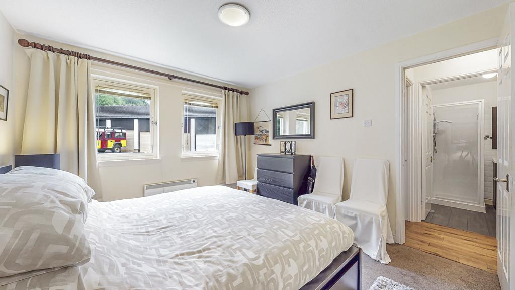 20-print-36 Holywood Largs 24