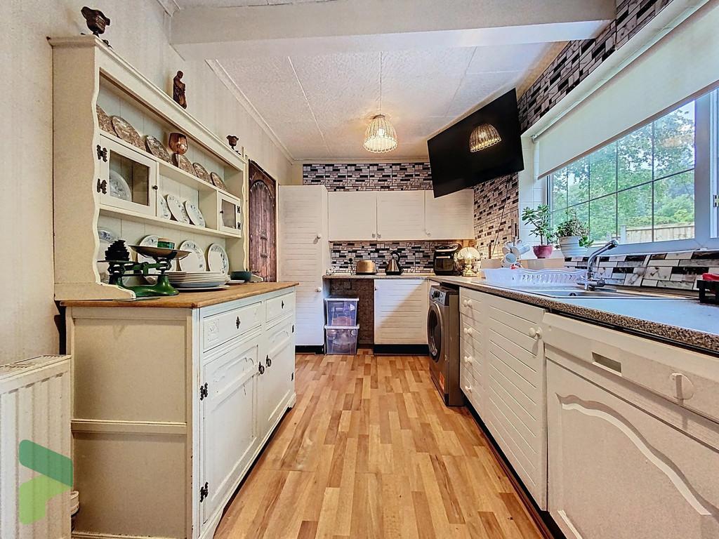 Fitted Kitchen